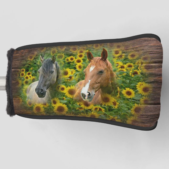 Couvre-club De Golf De beaux chevaux dans le champ de tournesols (Devant)