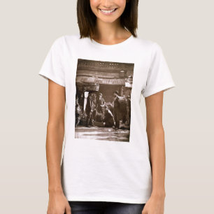 Covent Garden Labourers (woodburytype) T-Shirt