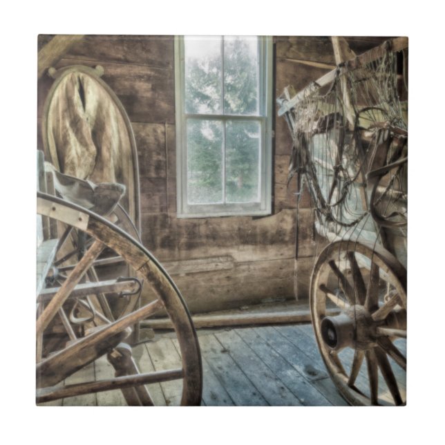 Covered wagon, wooden wagon wheel tile (Front)