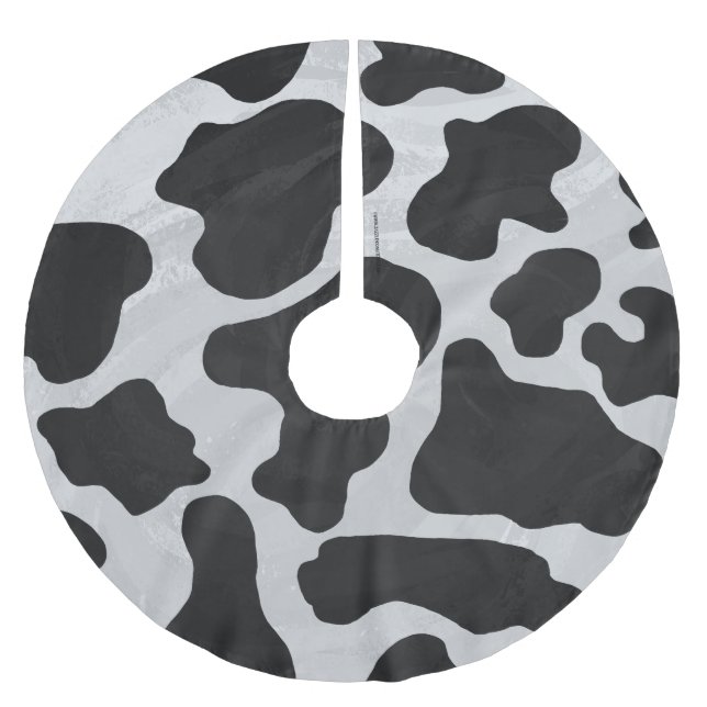 Cow Black and White Print Brushed Polyester Tree Skirt (Front)