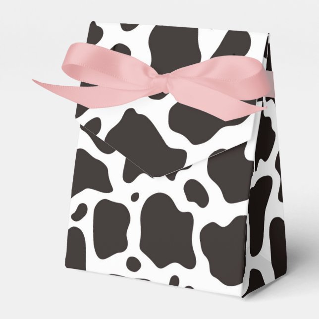 Cow pattern background favor box (Front Side)