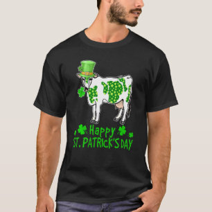 Cow St Patricks Day Lucky Farmer Cow Matching Fami T-Shirt