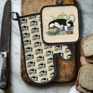 Cozy Books Cat Tuxedo Tea Cute Green Teapot Reader Oven Mitt & Pot Holder Set