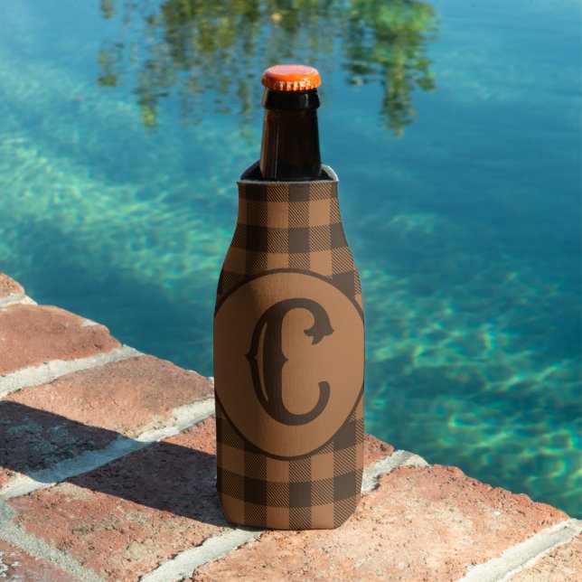 Cozy Brown Plaid Buffalo Print Pattern Bottle Cooler (In Situ Pool)