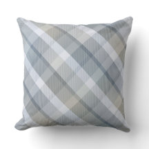  Cozy colourful tartan plaid, grey Throw Pillow