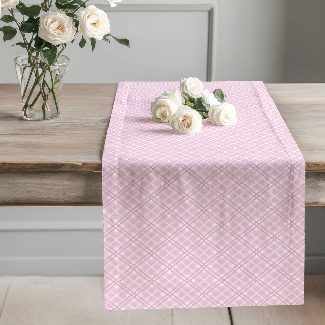 Cozy Pink Chequered Table Runner Everyday Dining (Cozy Pink Checkered Table Runner Everyday Dining)