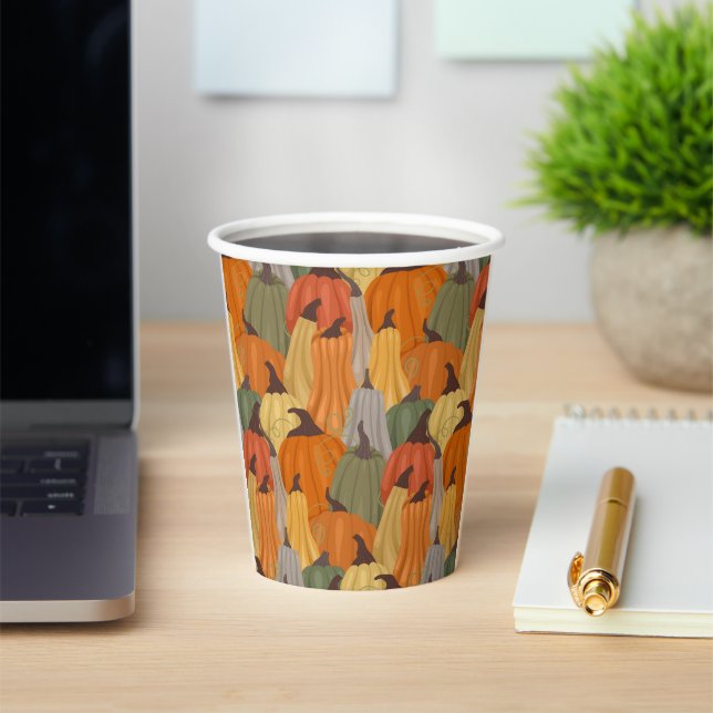 Cozy pumpkins paper cups (Insitu)