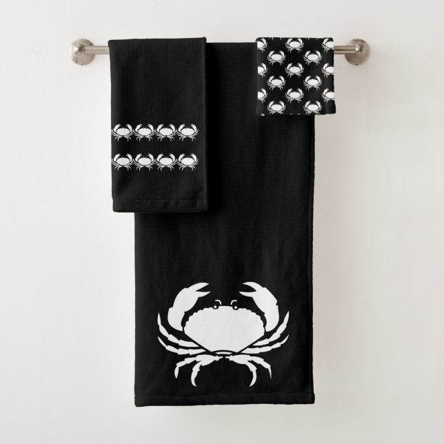 Crab  Bath Black and white towel set (Insitu)