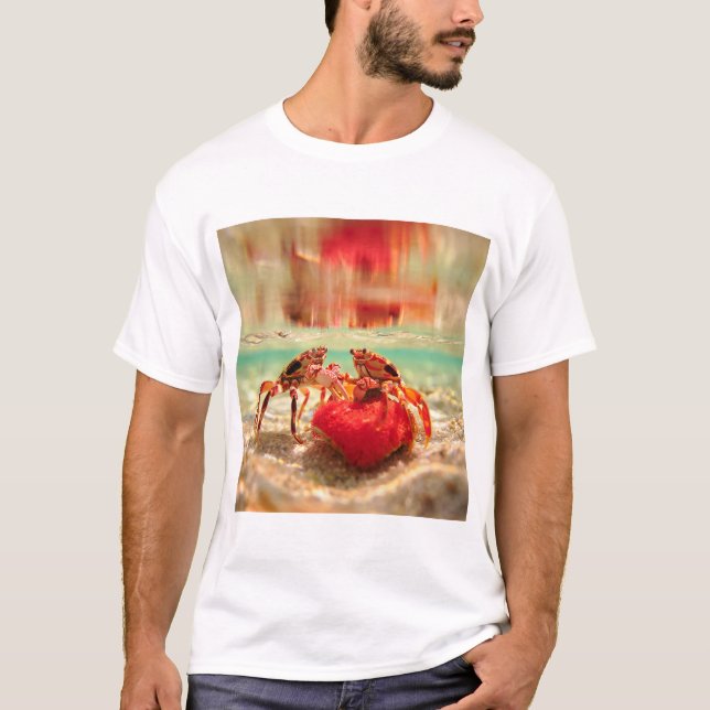 Crabs in love T-Shirt (Front)