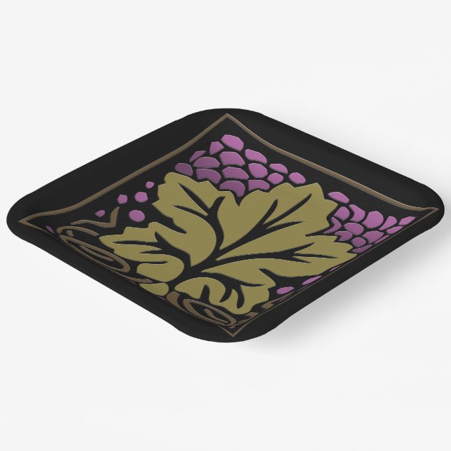Craftsman Grape Leaf and Grapes Paper Plate (Angled)