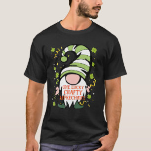 Crafty Funny St Patrick's Day Lucky Gnome Family M T-Shirt