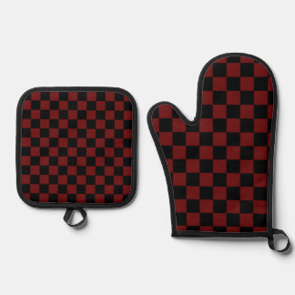 Cranberry Red and Black Chequerboard Pattern Oven Mitt & Pot Holder Set