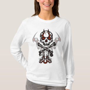 Crâne avec le sweat - shirt à capuche de flammes