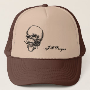 crâne et casquette rose