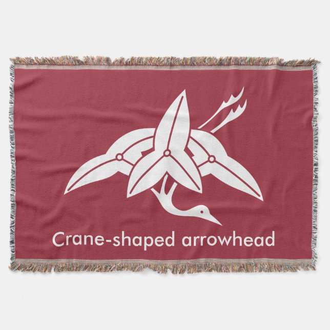 Crane-shaped arrowhead throw blanket (Front)
