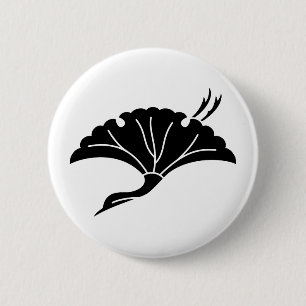 Crane-shaped ginkgo leaf 2 inch round button
