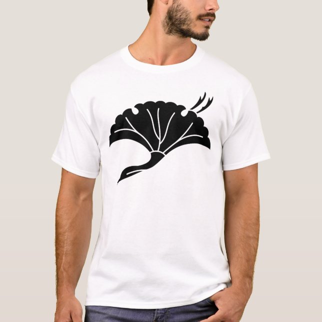 Crane-shaped ginkgo leaf T-Shirt (Front)