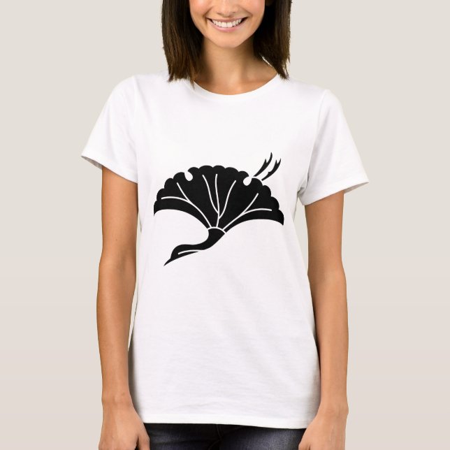Crane-shaped ginkgo leaf T-Shirt (Front)