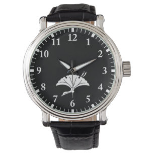 Crane-shaped ginkgo leaf watch