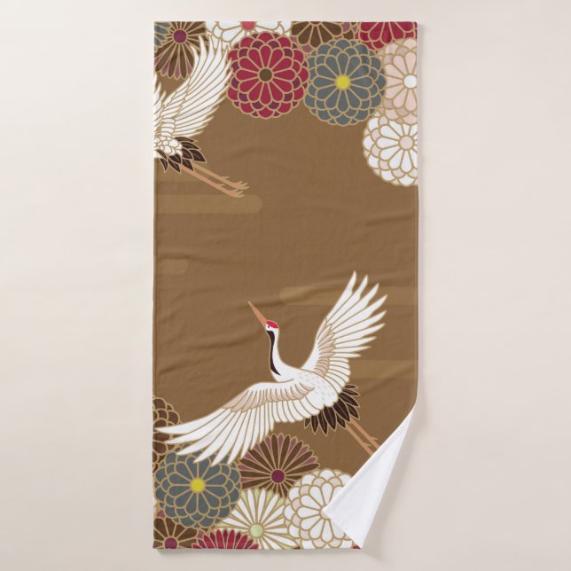 Cranes and chrysanthemums Japanese traditional pat Bath Towel (Bath Towel)