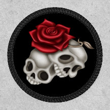Crânes et Rose rouge
