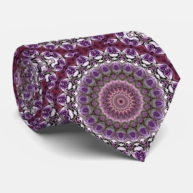 Cravate Amethyst Pink Kaleidoscope Mandala Motif (Roulé)