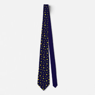 Cravate avec des étoiles de jaune sur le bleu