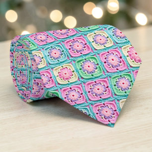 Cravate Col-cravate au crochet Carré Mamie 70s