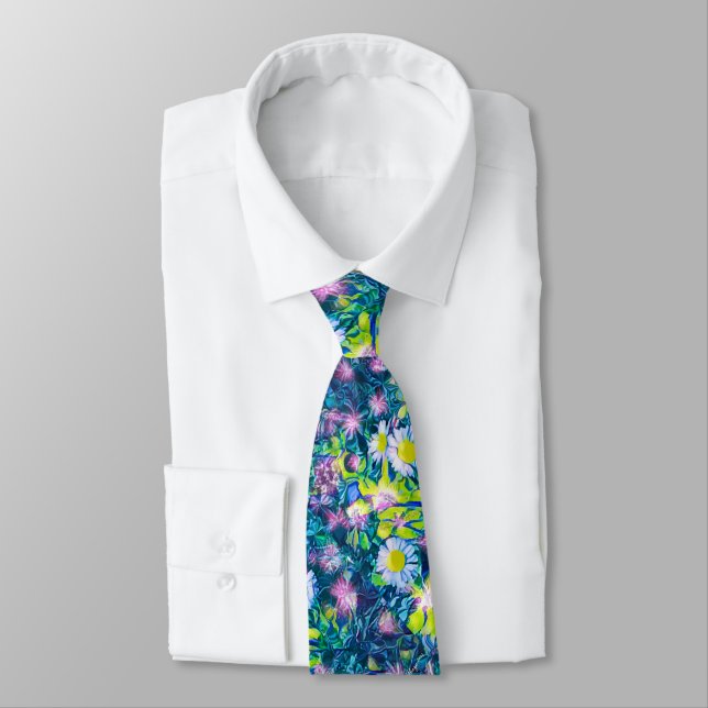 Cravate Cool de mise à niveau de la garde-robe florale num (Attaché)