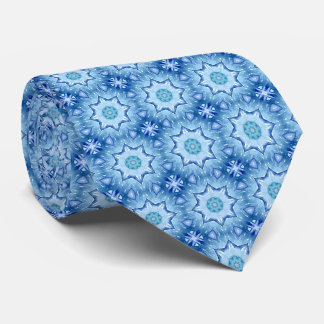 Cravate Couleurs Bleues et Motif Aquarelle Blanc