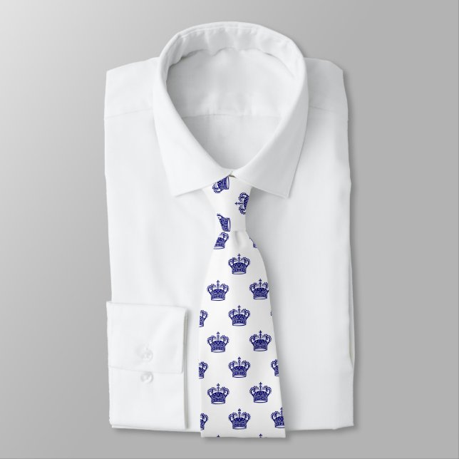Cravate Couronne 01 - Bleu marine profond sur le blanc (Attaché)