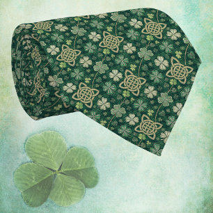 Cravate Croix celtique et trèfle irlandais vert aspect vin