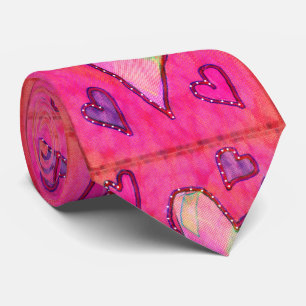 cravate de coeur rose