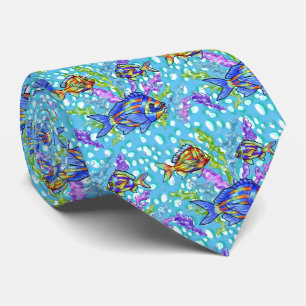 Cravate de la promenade du poisson