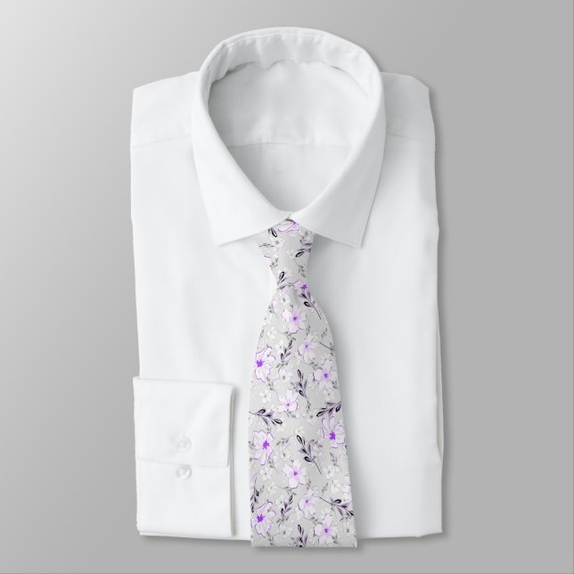 Cravate Délicat motif floral. (Attaché)