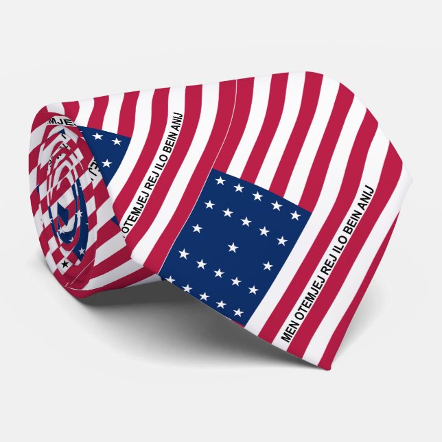 Cravate Drapeau de l'atoll de Bikini Patriotique (Roulé)