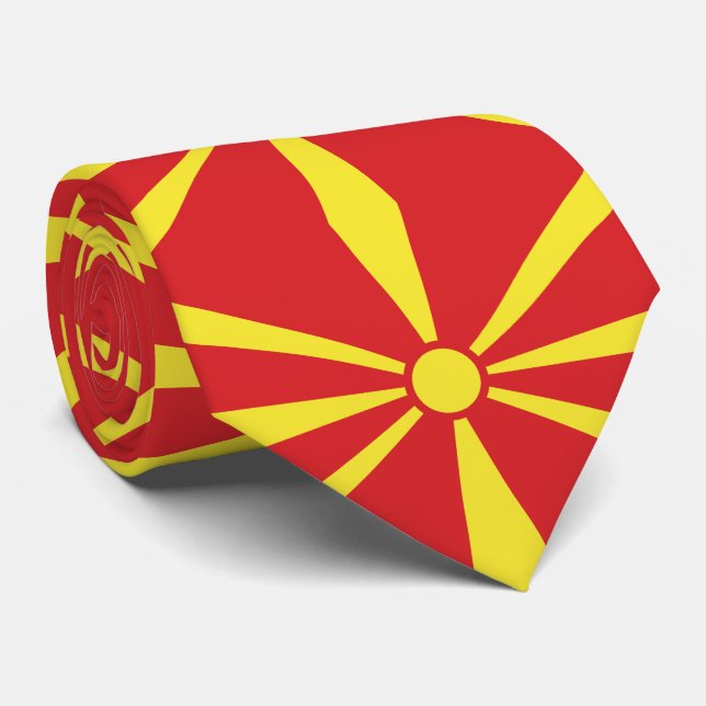Cravate Drapeau de Macédoine du Nord (Roulé)