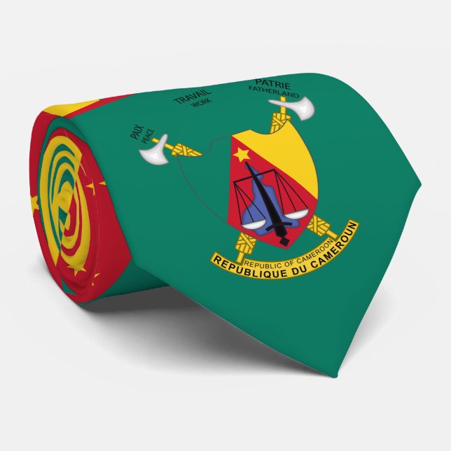 Cravate Drapeau et armoiries du Cameroun (Roulé)