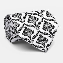 Cravate élégante avec garniture noire