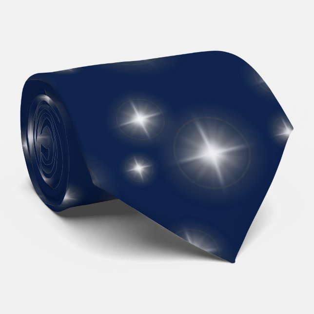 Cravate Étoiles brillantes sur le bleu foncé (Roulé)