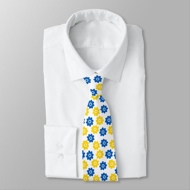 Cravate Fleurs bleues et jaunes (Attaché)