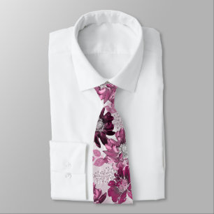 Cravate Fleurs roses et bordeaux sur rose poussiéreux