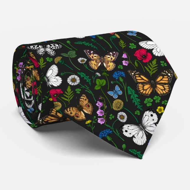 Cravate Fleurs sauvages et papillons sur le noir (Roulé)