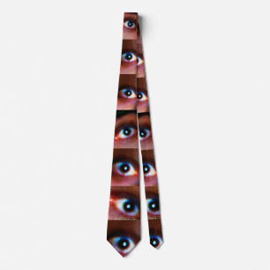 Cravate Geoff Westen - je ne suis pas fou - observez la