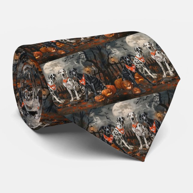 Cravate Grand Danois Halloween Effrayant (Roulé)