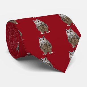 Cravate hibou de l'aigle du Turkestan