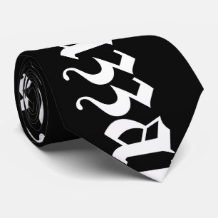 Cravate Huzzah ! {Typographie médiévale}