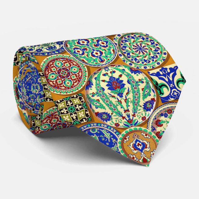 Cravate imprimé de motifs persans vers 1890 (Roulé)