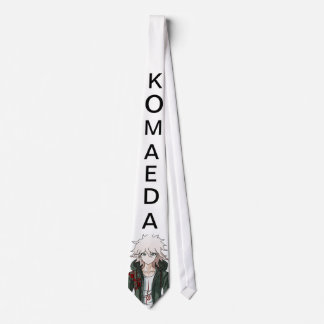 Cravate komaeda est ici et il est excité