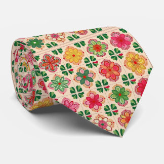 Cravate Modèle à motifs floraux